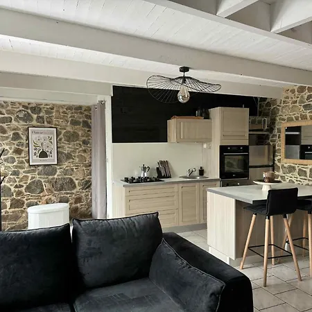 Holiday home Maison En Pierre *